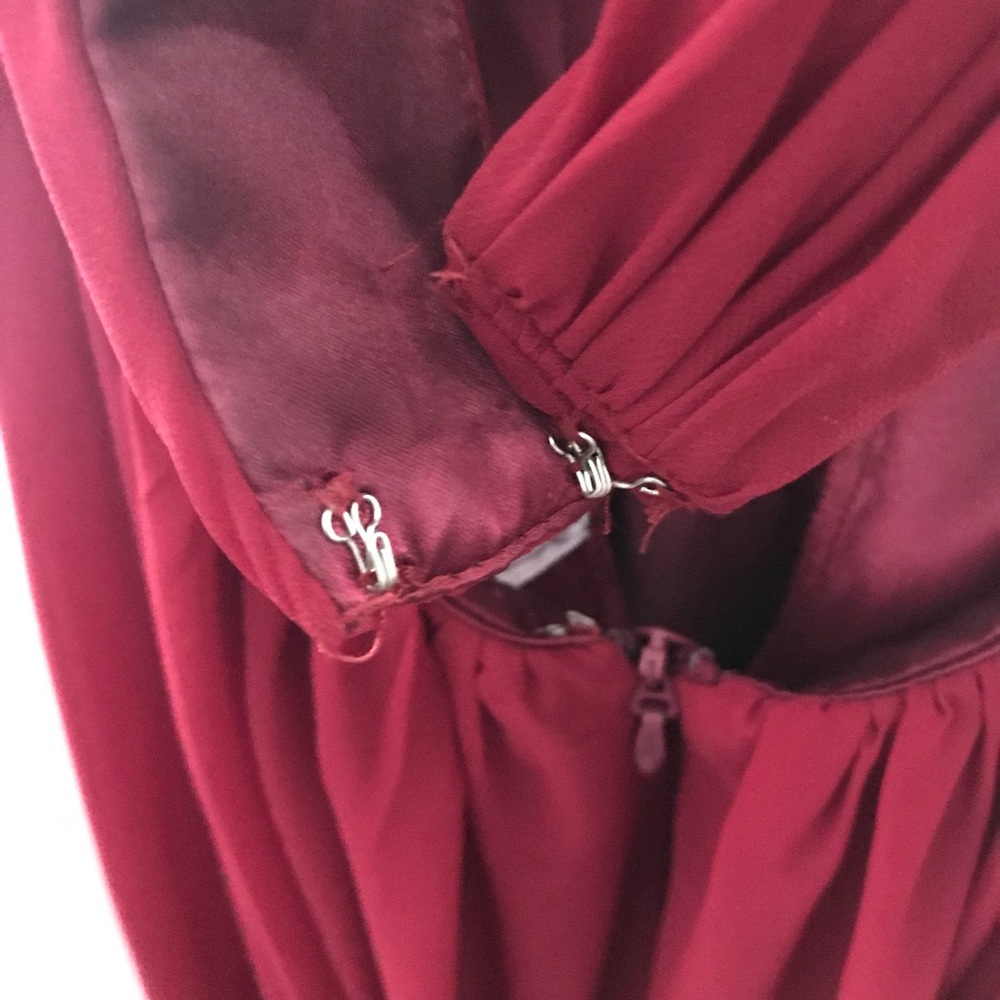Red wine prom gown